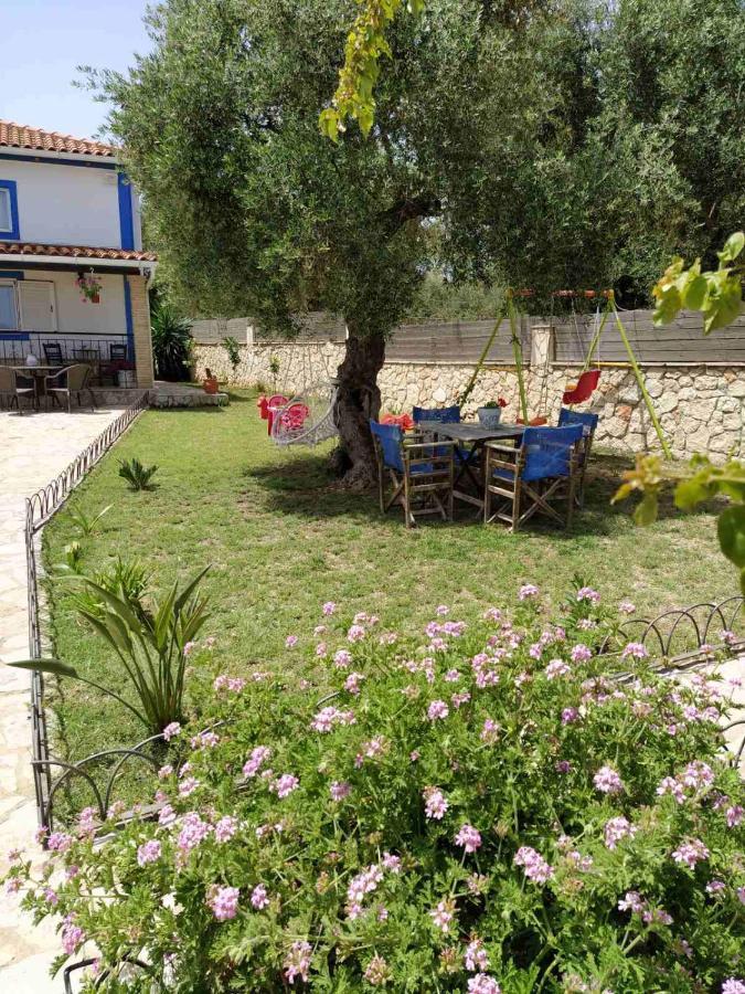 טסיליבי Villa Julia מראה חיצוני תמונה