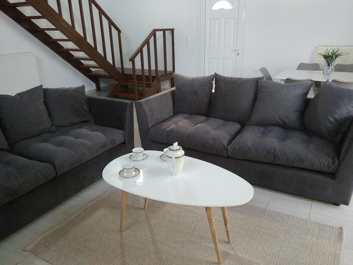 טסיליבי Villa Julia מראה חיצוני תמונה